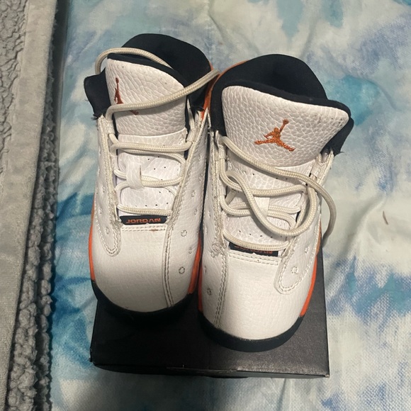 Black and orange toddler Jordan - Picture 2 of 2